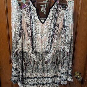 Women's Black Floral shirt -- size Large